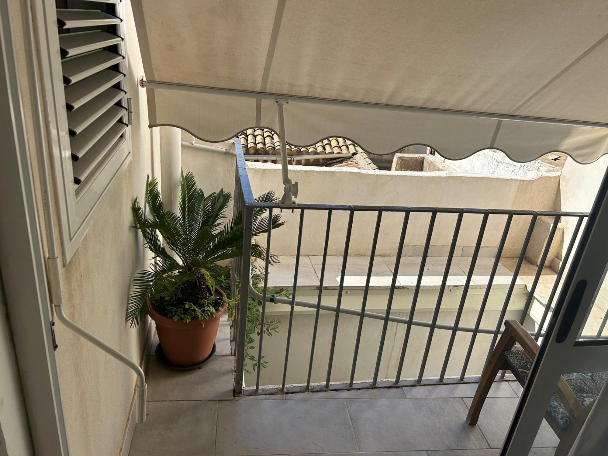 Deni'S Apartments Per 2 Con Veranda Balcone Syrakus Exterior foto
