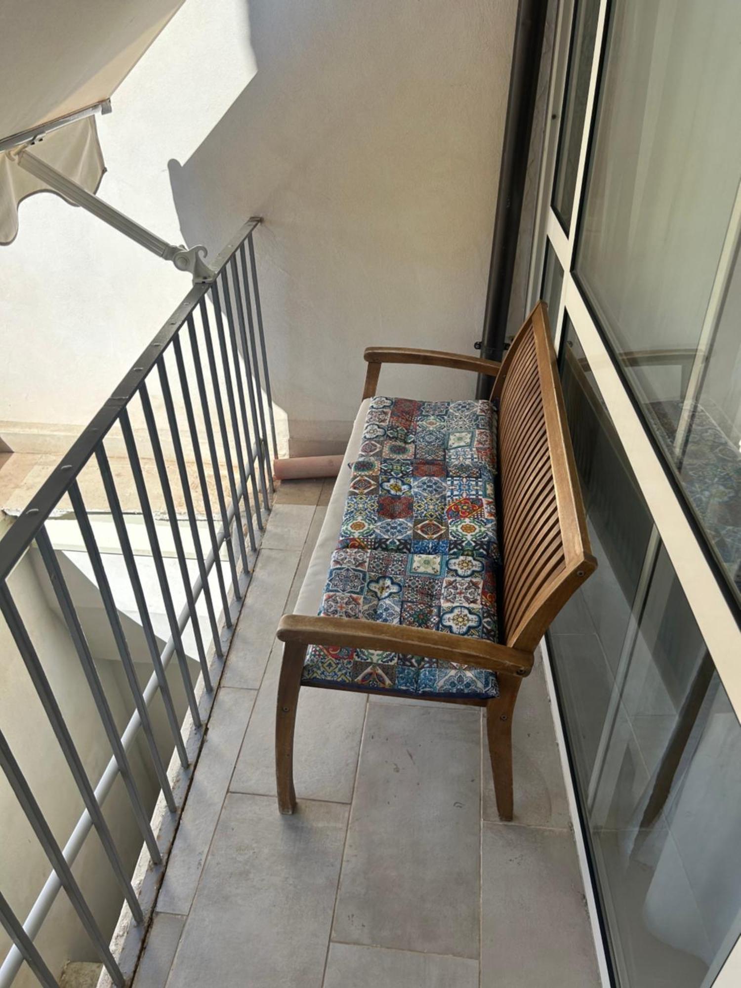 Deni'S Apartments Per 2 Con Veranda Balcone Syrakus Exterior foto